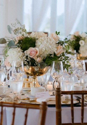 Faux Centers Low - Classic White and Blush with greenery